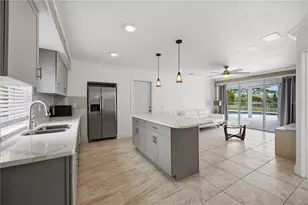 9494 Rosebud Cir, Port Charlotte, FL 33981 - Photo 4
