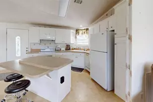 2100 Kings Hwy, Punta Gorda, FL 33980 - Photo 6