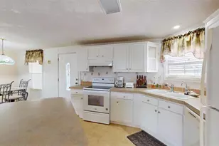 2100 Kings Hwy, Punta Gorda, FL 33980 - Photo 8