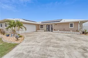 2284 Broad Ranch Dr, Port Charlotte, FL 33948 - Photo 2