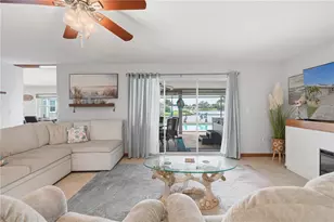 2284 Broad Ranch Dr, Port Charlotte, FL 33948 - Photo 4