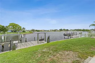 2284 Broad Ranch Dr, Port Charlotte, FL 33948 - Photo 10