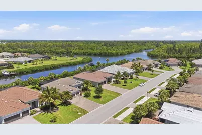 15040 Spanish Point Drive, Port Charlotte, FL 33981 - Photo 4