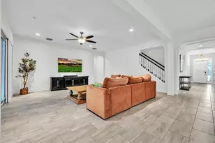 17923 Barn Close Dr, Lutz, FL 33559 - Photo 4
