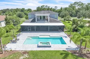 17923 Barn Close Dr, Lutz, FL 33559 - Photo 2