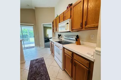 13412 SW Pembroke Circle N, Lake Suzy, FL 34269 - Photo 12