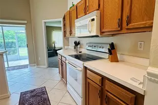 13412 SW Pembroke Cir N, Lake Suzy, FL 34269 - Photo 12