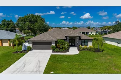 429 Londrina Drive, Punta Gorda, FL 33983 - Photo 2