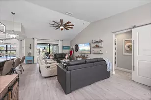 429 Londrina Dr, Punta Gorda, FL 33983 - Photo 10