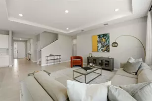 5715 Woodland Sage Dr, Sarasota, FL 34238 - Photo 6