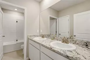 5715 Woodland Sage Dr, Sarasota, FL 34238 - Photo 32
