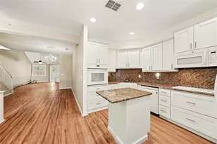 1050 Starkey Rd, Largo, FL 33771 - Photo 4