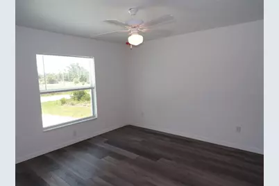 29401 Goodhue Street, Punta Gorda, FL 33982 - Photo 10