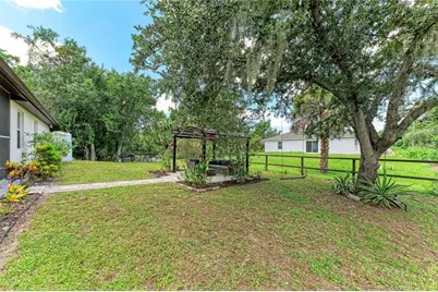 16352 Chicopee Avenue, Port Charlotte, FL 33954 - Photo 54