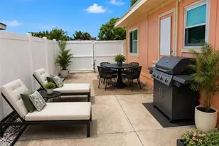 733 Laurel Ave, Venice, FL 34285 - Photo 10