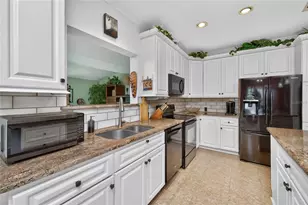 24819 Rio Villa Lakes Cir, Punta Gorda, FL 33950 - Photo 22