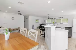 18579 Robinson Ave, Port Charlotte, FL 33948 - Photo 12