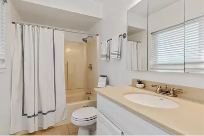 18579 Robinson Avenue, Port Charlotte, FL 33948 - Photo 18