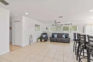 18579 Robinson Ave, Port Charlotte, FL 33948 - Photo 4