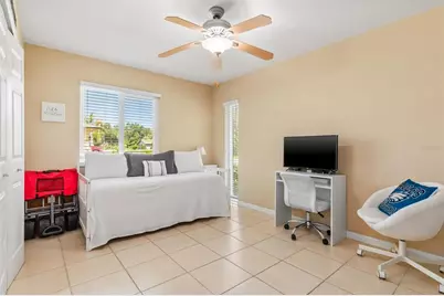 18579 Robinson Avenue, Port Charlotte, FL 33948 - Photo 20