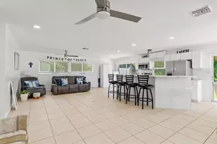 18579 Robinson Ave, Port Charlotte, FL 33948 - Photo 2