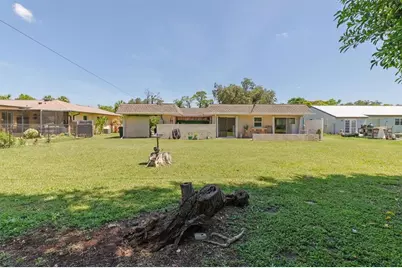 18579 Robinson Avenue, Port Charlotte, FL 33948 - Photo 30