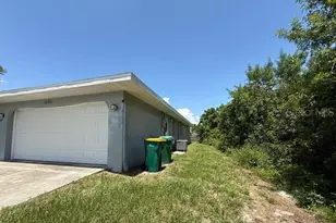 3098 Beacon Dr, Port Charlotte, FL 33952 - Photo 4