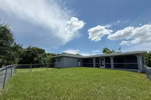 3098 Beacon Dr, Port Charlotte, FL 33952 - Photo 40