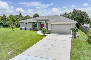 1182 Yorkshire St, Port Charlotte, FL 33952 - Photo 4