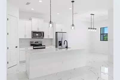 108 Lomas Rd, Rotonda West, FL 33947 - Photo 10