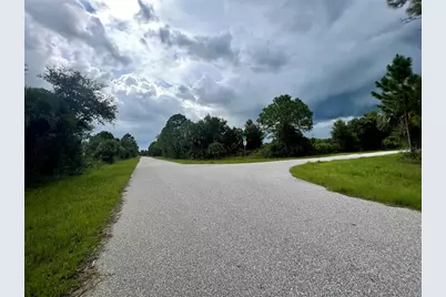12467 Divan Avenue, Port Charlotte, FL 33981 - Photo 2