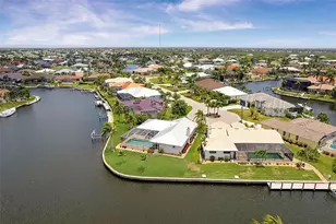 1230 Swan Ct, Punta Gorda, FL 33950 - Photo 4