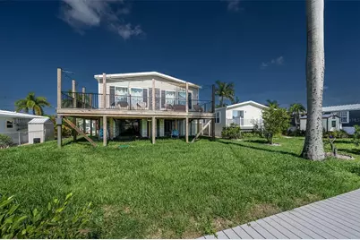 3118 Bayberry Avenue, Punta Gorda, FL 33950 - Photo 4