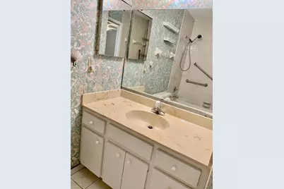 2000 Forrest Nelson Boulevard #E3, Port Charlotte, FL 33952 - Photo 22