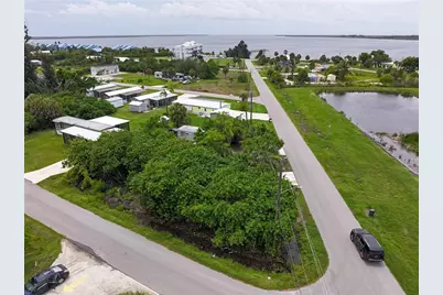 4572 Sturkie Avenue, Port Charlotte, FL 33953 - Photo 4