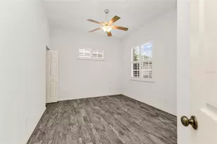 834 Montrose Dr, Venice, FL 34293 - Photo 16