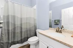 834 Montrose Dr, Venice, FL 34293 - Photo 18