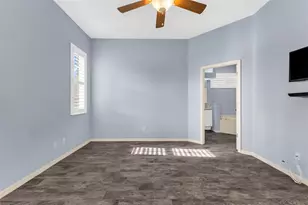 834 Montrose Dr, Venice, FL 34293 - Photo 24