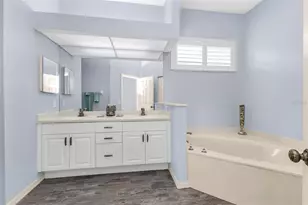 834 Montrose Dr, Venice, FL 34293 - Photo 26