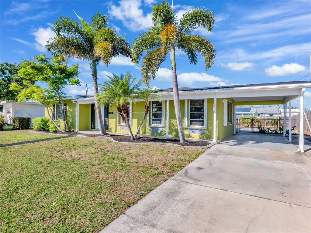 640 Dalton Blvd - 640 Dalton Blvd, Port Charlotte, FL 33952 Luxury Property | Jose Angel Pina