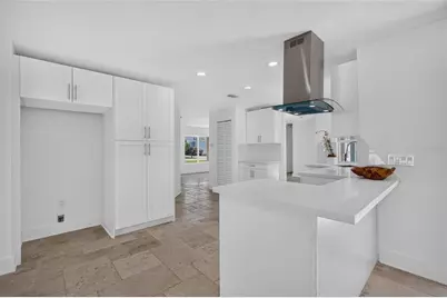 6049 Perthshire Lane, Fort Myers, FL 33908 - Photo 14
