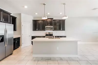 2344 Crescent Moon Street, Kissimmee, FL 34746 - Photo 4