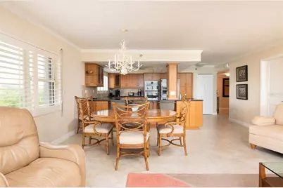 2675 Gulf Of Mexico Drive #204, Longboat Key, FL 34228 - Photo 14