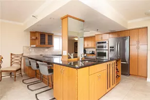 2675 Gulf of Mexico Dr, Longboat Key, FL 34228 - Photo 10