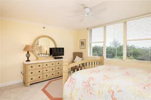 2675 Gulf of Mexico Dr, Longboat Key, FL 34228 - Photo 34
