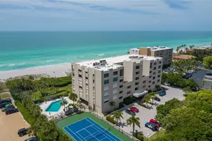 2675 Gulf of Mexico Dr, Longboat Key, FL 34228 - Photo 48