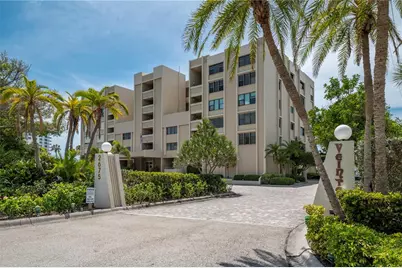2675 Gulf Of Mexico Drive #204, Longboat Key, FL 34228 - Photo 2
