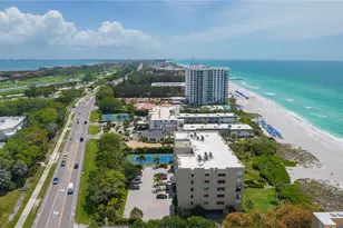 2675 Gulf of Mexico Dr, Longboat Key, FL 34228 - Photo 52