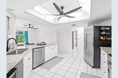 7238 Spinnaker Boulevard, Englewood, FL 34224 - Photo 6