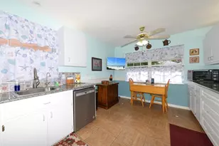 483 Winwood Ct, Port Charlotte, FL 33954 - Photo 8